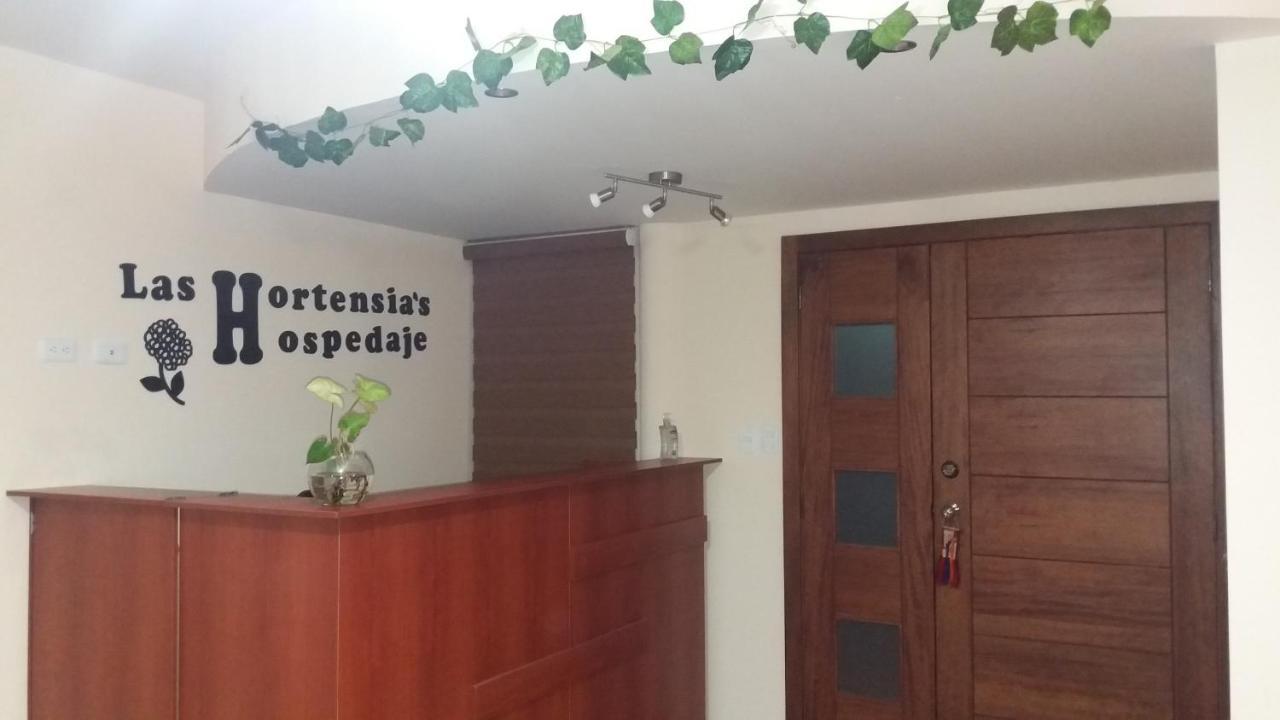 Las Hortensia's Casa De Huespedes Tababela Buitenkant foto